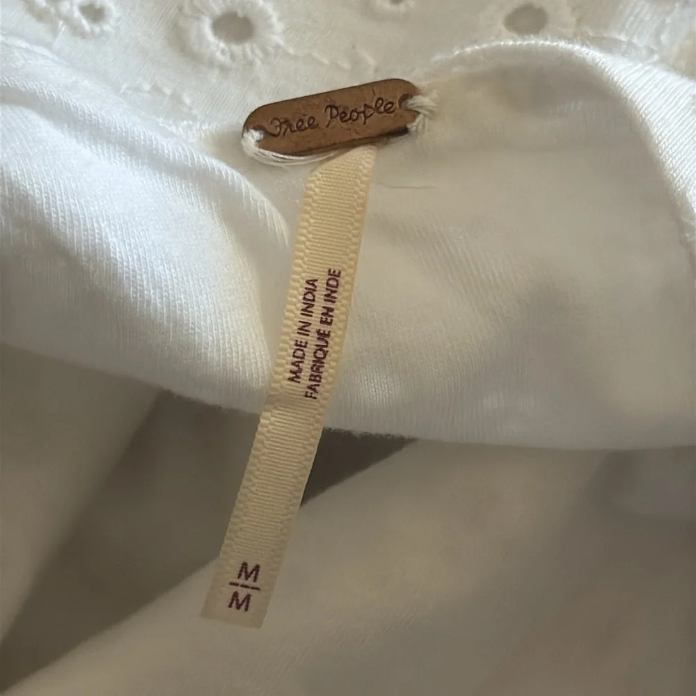 Free People Apricot Rose White Eyelet Mini Dress Open Back‎ Size Medium - Picture 7 of 8